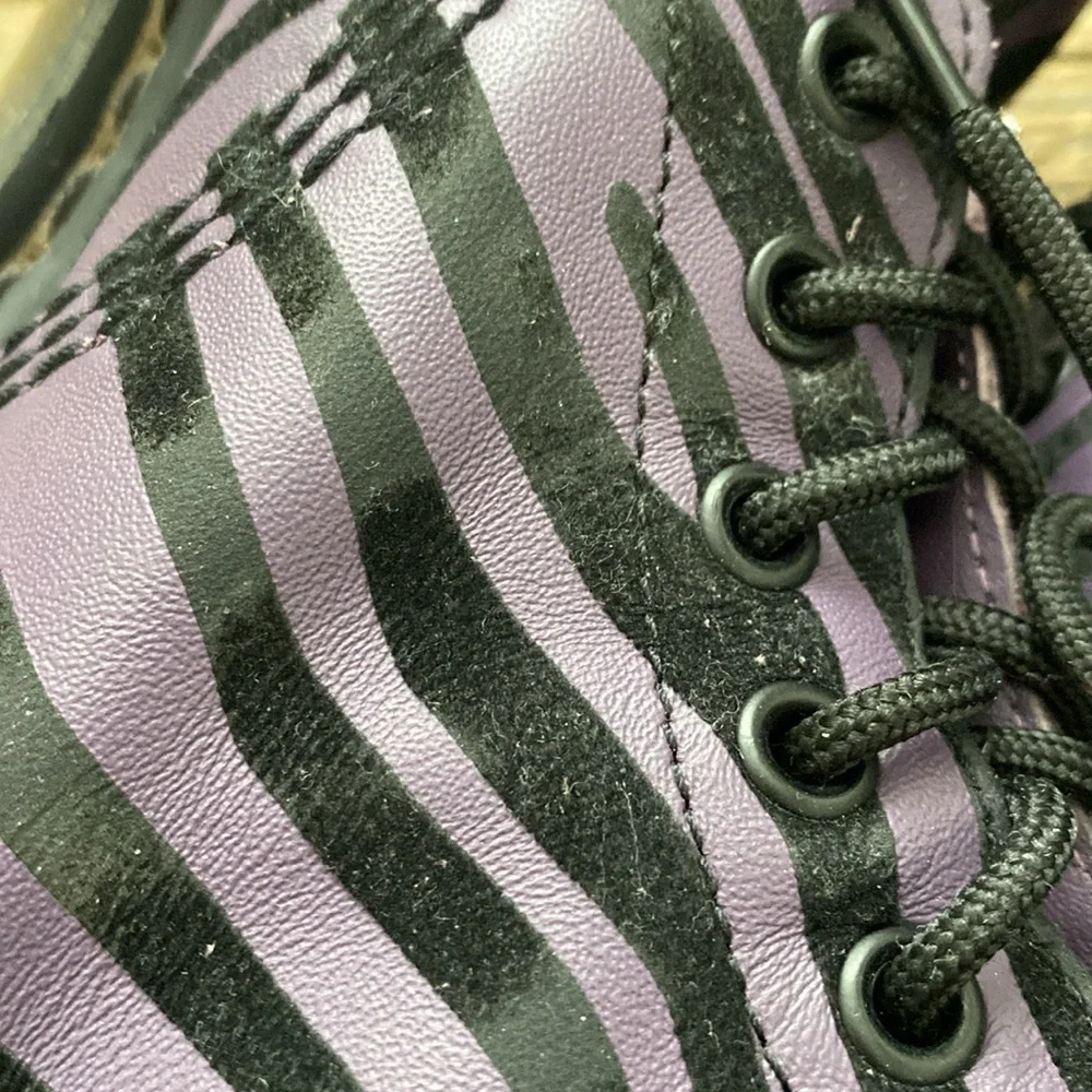 Dr. Marten Purple/Black Zebra Striped Pascal Boots. Size 7 (EU38). - Picture 6 of 10